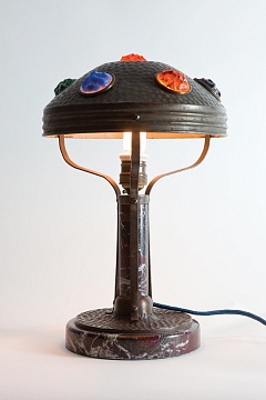 Настільна лампа, 1930-ті