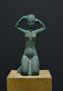 «На колінах», 2004